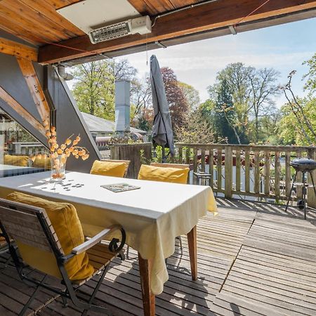 Huis Met De Leeuwenkoppen Dieren Extérieur photo